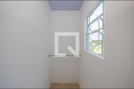 Casa de condomínio à venda com 700m², 4 quartos e 5 vagas Casa de condomínio à venda com 700m², 4 quartos e 5 vagasCloset