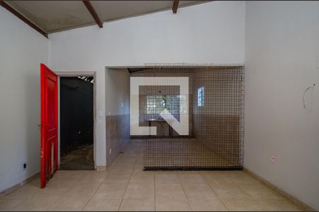 Casa de condomínio à venda com 700m², 4 quartos e 5 vagas Casa de condomínio à venda com 700m², 4 quartos e 5 vagasSala casa 2