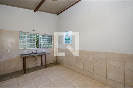 Casa de condomínio à venda com 700m², 4 quartos e 5 vagas Casa de condomínio à venda com 700m², 4 quartos e 5 vagasCozinha casa 2