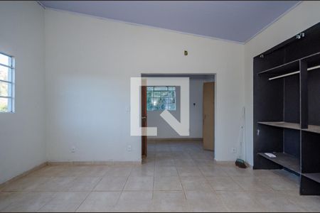 Casa de condomínio à venda com 700m², 4 quartos e 5 vagas Casa de condomínio à venda com 700m², 4 quartos e 5 vagasSuíte casa 2