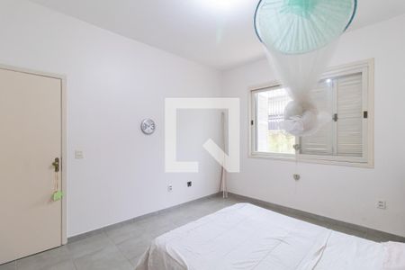 Quarto 1 de casa à venda com 3 quartos, 293m² em Santa Tereza, Porto Alegre