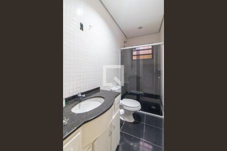 Casa à venda com 293m², 3 quartos e 2 vagasBanheiro Corredor