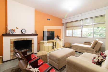 Sala de casa à venda com 3 quartos, 293m² em Santa Tereza, Porto Alegre