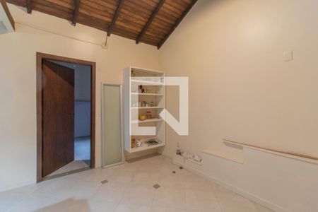 Casa à venda com 293m², 3 quartos e 2 vagasSala 2