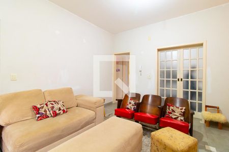 Sala de casa à venda com 3 quartos, 293m² em Santa Tereza, Porto Alegre