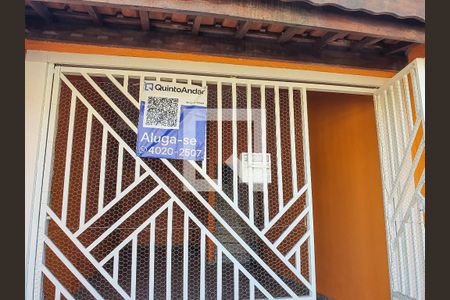 Casa para alugar com 140m², 3 quartos e 2 vagas Casa para alugar com 140m², 3 quartos e 2 vagasFachada com plaquinha