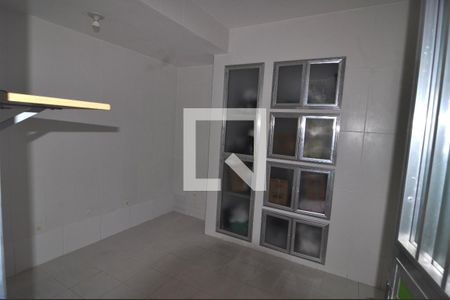 Casa à venda com 206m², 5 quartos e 1 vagaQuarto - Armários