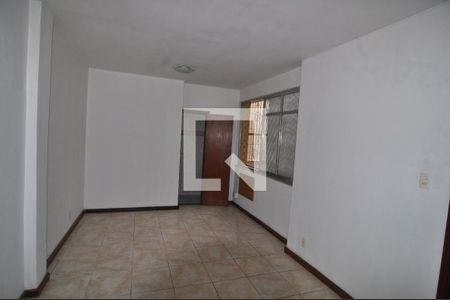 Casa à venda com 206m², 5 quartos e 1 vagaQuarto 3 - Armários