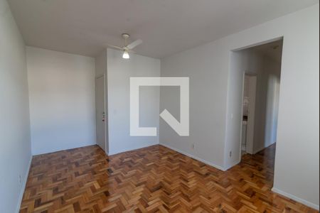 Sala de apartamento para alugar com 2 quartos, 70m² em Tijuca, Rio de Janeiro