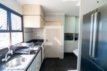 Apartamento para alugar com 200m², 2 quartos e 3 vagasCozinha