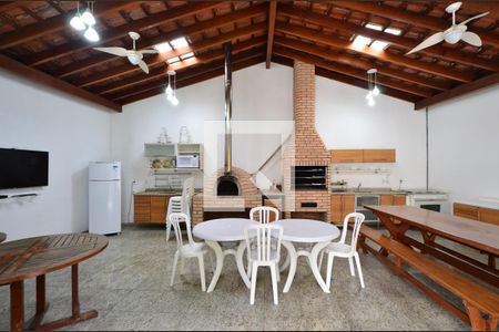 Apartamento para alugar com 200m², 2 quartos e 3 vagasChurrasqueira