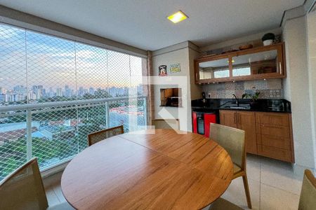 Apartamento à venda com 110m², 3 quartos e 2 vagasVaranda