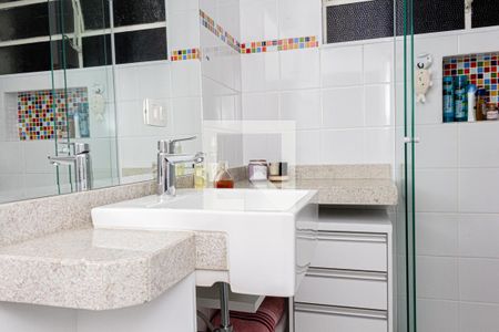 Apartamento à venda com 55m², 1 quarto e sem vaga Apartamento à venda com 55m², 1 quarto e sem vagaBanheiro