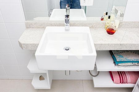 Apartamento à venda com 55m², 1 quarto e sem vaga Apartamento à venda com 55m², 1 quarto e sem vagaBanheiro