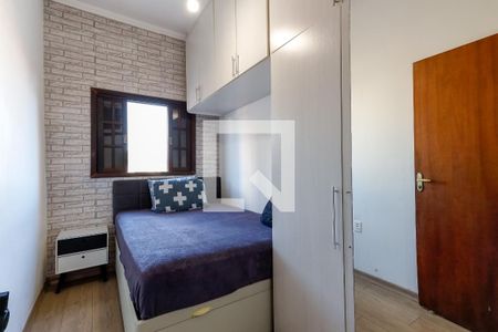 Casa à venda com 330m², 3 quartos e 3 vagasQuarto 2