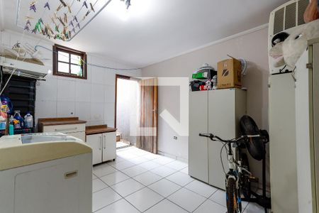 Casa à venda com 330m², 3 quartos e 3 vagasÁrea de Serviço