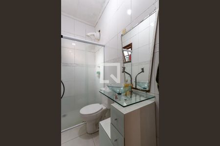 Casa à venda com 330m², 3 quartos e 3 vagasBanheiro