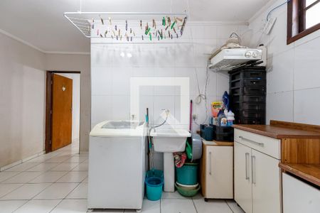 Casa à venda com 330m², 3 quartos e 3 vagasÁrea de Serviço