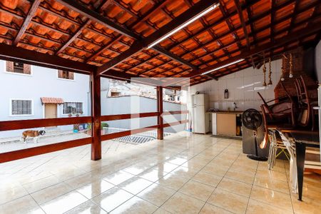 Casa à venda com 330m², 3 quartos e 3 vagasChurrasqueira
