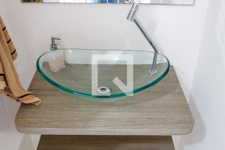 Casa à venda com 330m², 3 quartos e 3 vagasLavabo 2