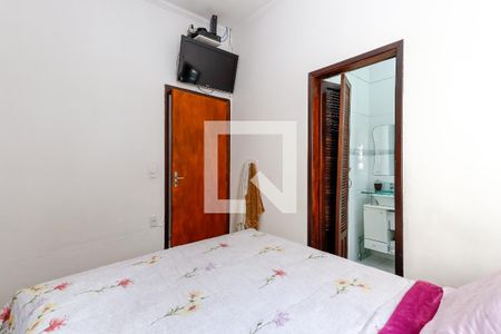 Casa à venda com 330m², 3 quartos e 3 vagasSuíte