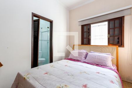 Casa à venda com 330m², 3 quartos e 3 vagasSuíte