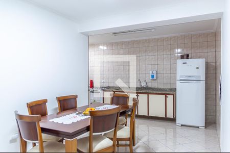 Casa à venda com 145m², 3 quartos e 2 vagasCozinha