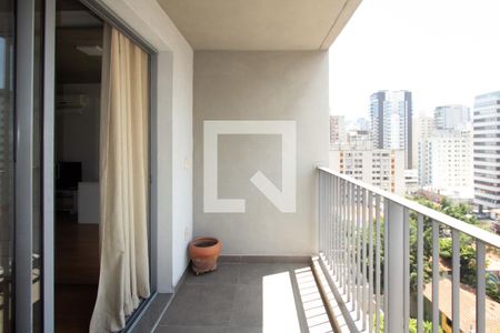 Studio à venda com 35m², 1 quarto e 1 vaga Studio à venda com 35m², 1 quarto e 1 vagaVaranda