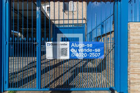 Plaquinha Externa de kitnet/studio para alugar com 1 quarto, 18m² em Sarandi, Porto Alegre