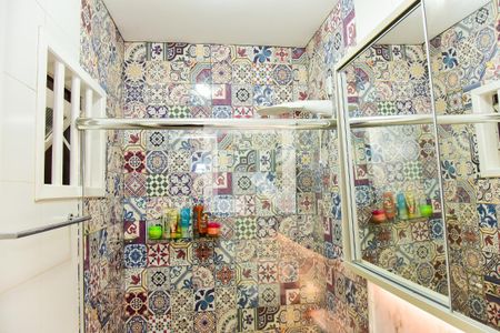 Casa à venda com 180m², 2 quartos e 4 vagasBanheiro Social