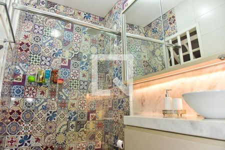 Casa à venda com 180m², 2 quartos e 4 vagasBanheiro Social