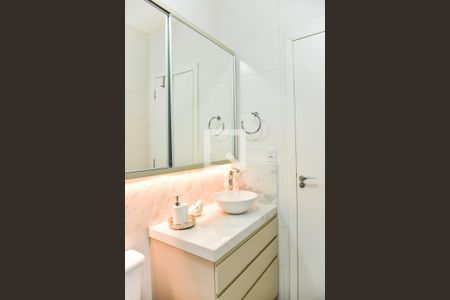 Casa à venda com 180m², 2 quartos e 4 vagasBanheiro Social