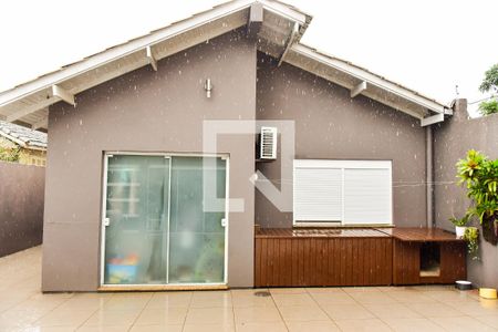 Casa à venda com 180m², 2 quartos e 4 vagasQuintal