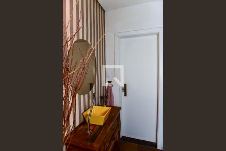 Casa à venda com 180m², 2 quartos e 4 vagasLavabo