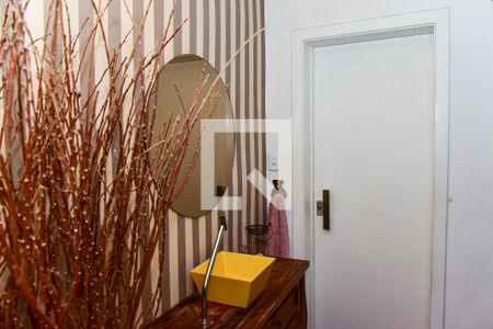 Casa à venda com 180m², 2 quartos e 4 vagasLavabo