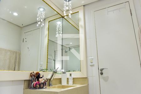 Casa à venda com 180m², 2 quartos e 4 vagasBanheiro da Suíte