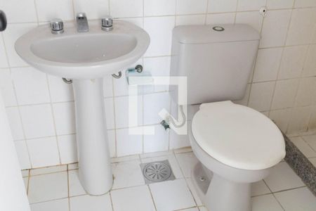 Apartamento à venda com 77m², 3 quartos e 1 vagaBanheiro 2