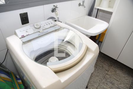 Apartamento para alugar com 172m², 4 quartos e 2 vagasÁrea de Serviço