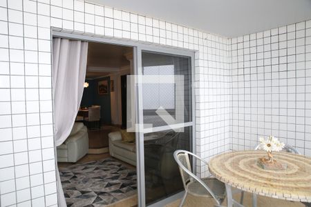 Apartamento para alugar com 172m², 4 quartos e 2 vagasVaranda da Sala