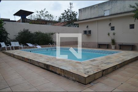 Casa à venda com 210m², 3 quartos e 6 vagasÁrea Externa