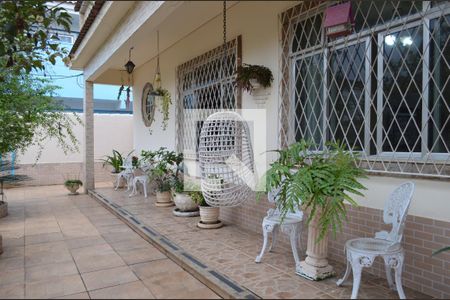 Casa à venda com 210m², 3 quartos e 6 vagasÁrea Externa