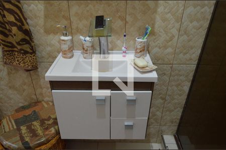 Casa à venda com 210m², 3 quartos e 6 vagasBanheiro Social