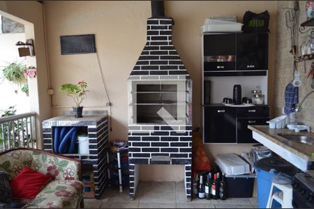 Casa à venda com 210m², 3 quartos e 6 vagasÁrea Externa - Espaço Gourmet