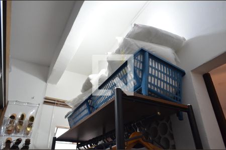 Casa à venda com 210m², 3 quartos e 6 vagasCloset 