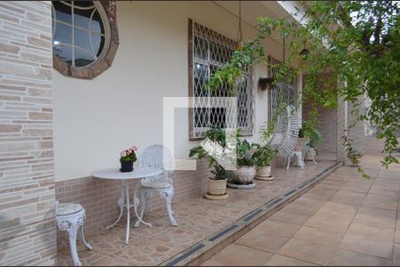 Casa à venda com 210m², 3 quartos e 6 vagasÁrea Externa