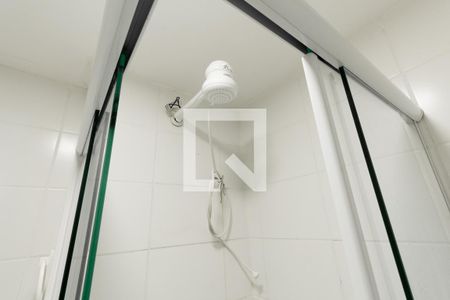 Banheiro de apartamento para alugar com 1 quarto, 27m² em Bela Vista, São Paulo