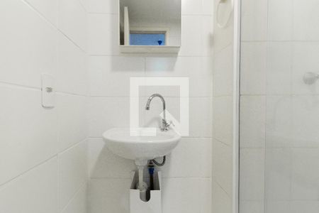 Banheiro de apartamento para alugar com 1 quarto, 27m² em Bela Vista, São Paulo