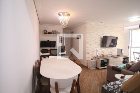 Apartamento à venda com 63m², 2 quartos e 2 vagasSala