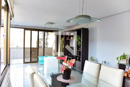 Apartamento à venda com 150m², 2 quartos e 1 vagaCobertura