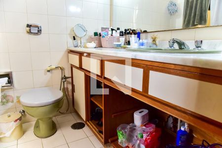 Apartamento à venda com 150m², 2 quartos e 1 vagaBanheiro Social
